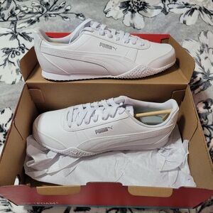 Puma, Bella SL White Sneakers, NIB